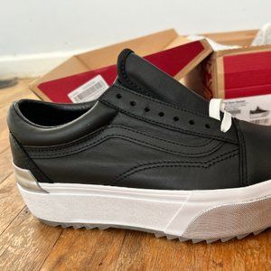 VANS Womens black and white leather stacked Platform Sneaker Size 8.5